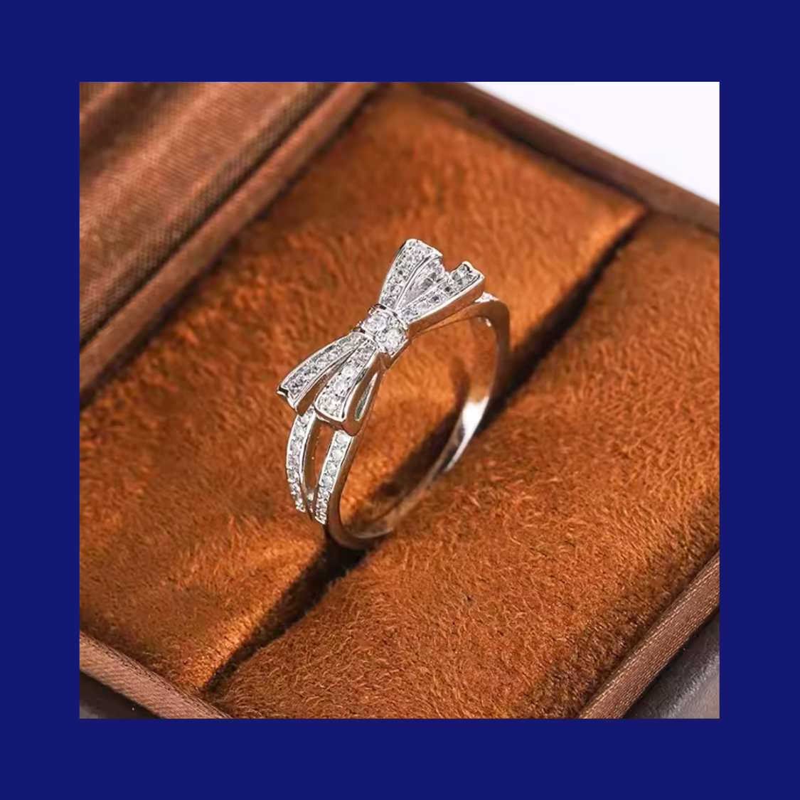 Anillo de Lazo doble Zirconias montadas en Plata .925