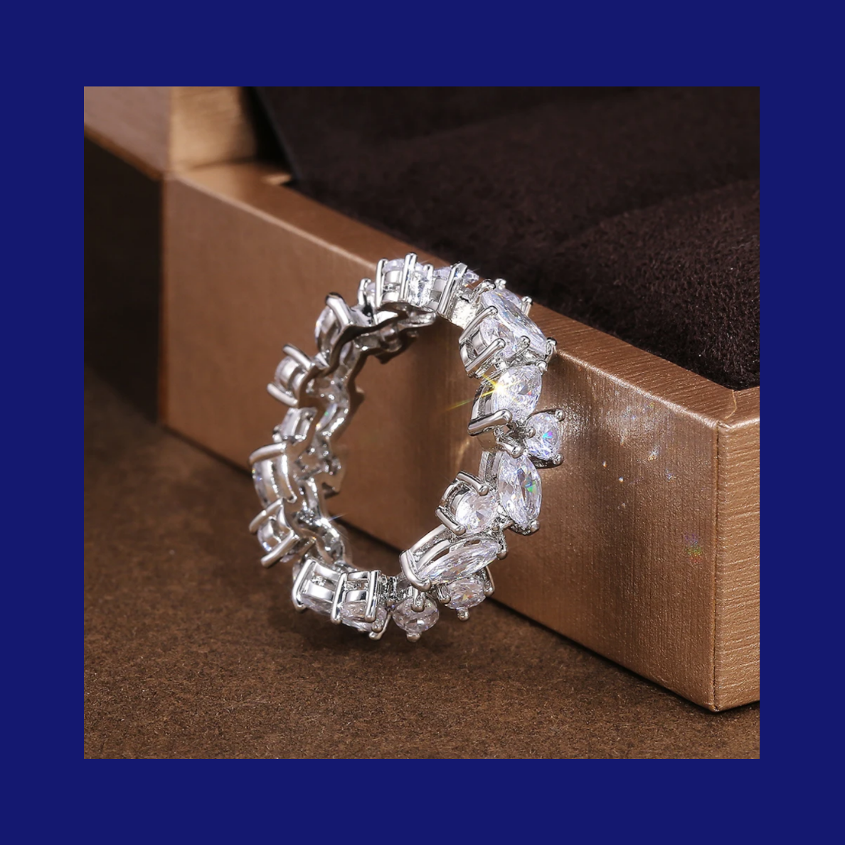 Anillo de Zirconia banda completa